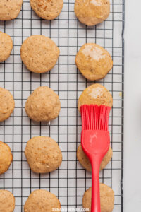 fall apple cider whoopie pies