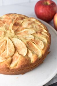 french apple cake