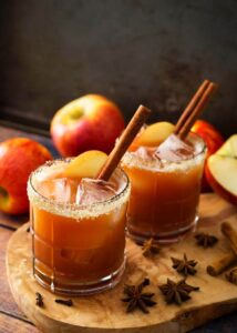 apple butter old fashioned cocktails
