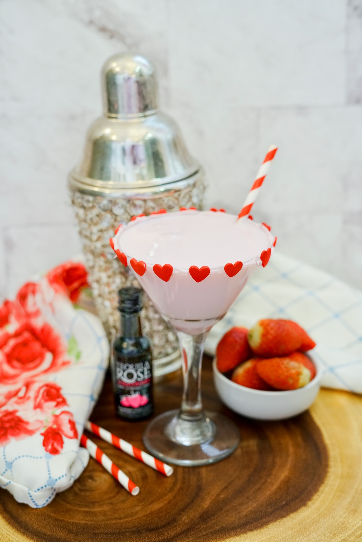14 Romantic Valentine's Day Cocktails - ZEN AND HONEY