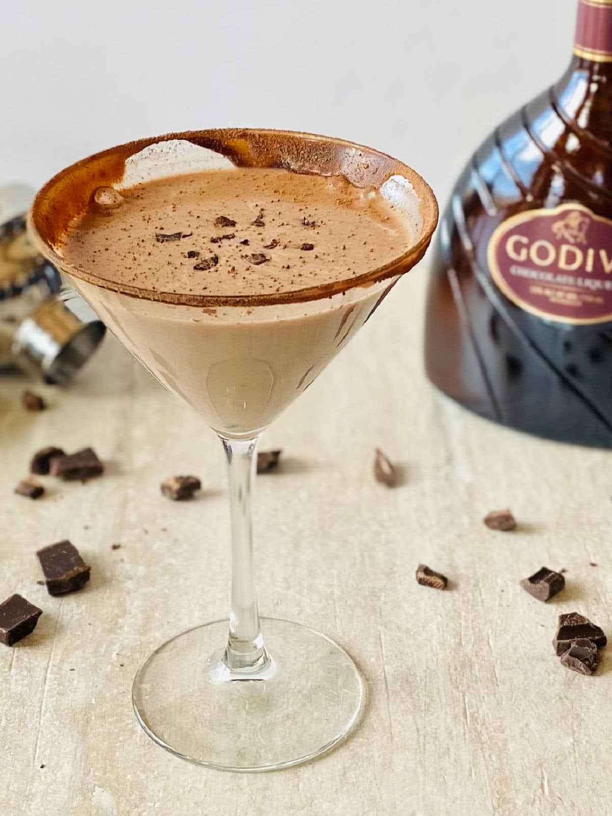 28 Whimsical Easter Cocktail Recipes - ZEN AND HONEY