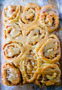 fall cinnamon rolls