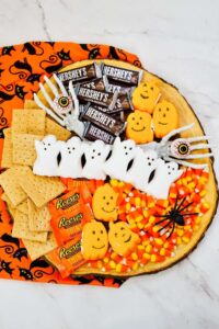 halloween charcuterie boards