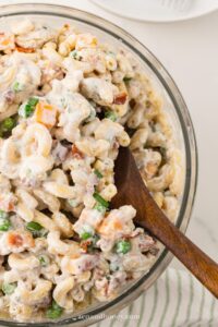 how to make bacon ranch pasta salad