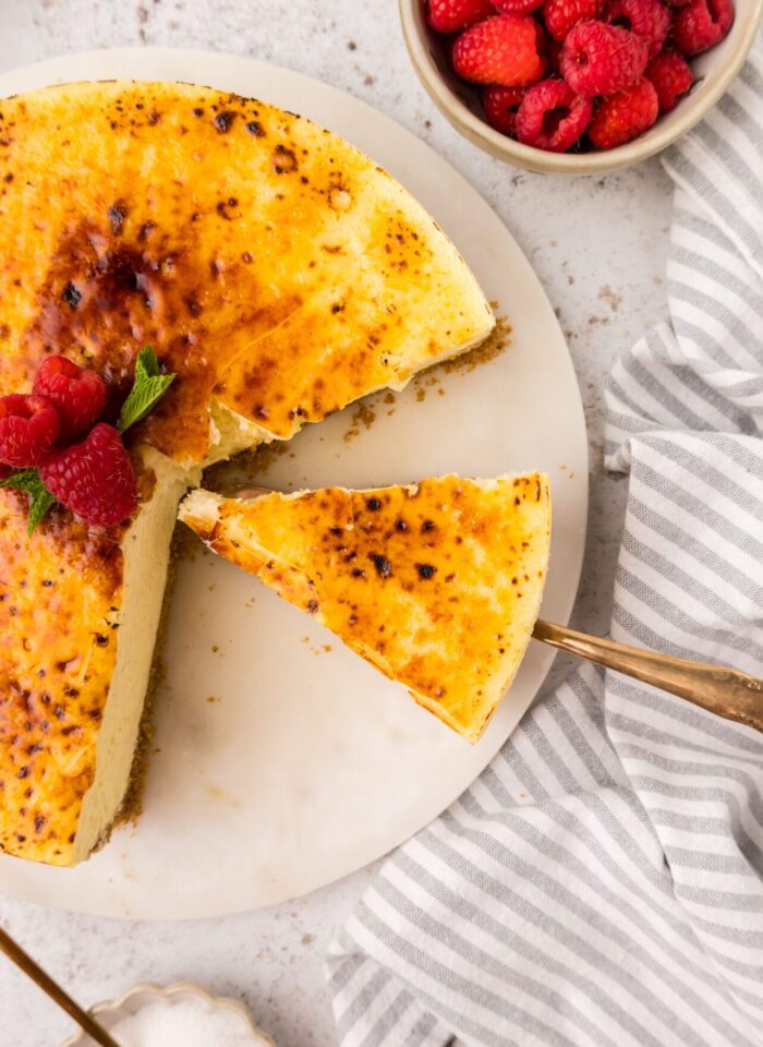 Creme brulee basque Cheesecake