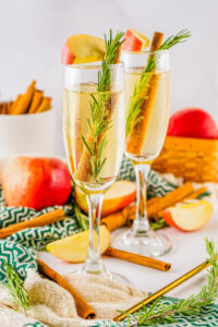 apple cider mimosa