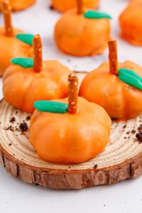 pumpkin oreo ball
