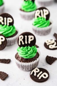spooky desserts